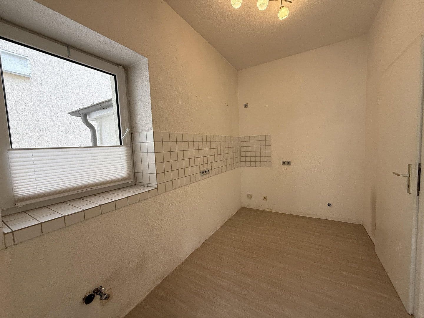 Prenájom bytu 2-izbový 83 m², Gummersbach, Severné Porýnie - Westfálsko Prenájom bytu 2-izbový 83 m², Gummersbach, Severné Porýnie - Westfálsko