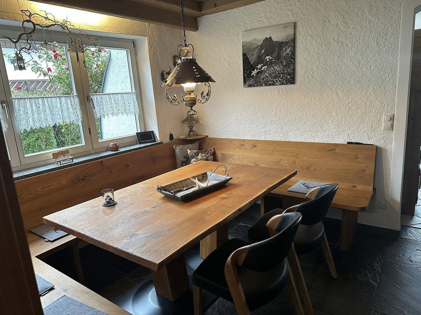 Predaj domu 200 m², pozemek 874 m², An der Schanz 1a, Burgberg im Allgäu, Bavorsko Predaj domu 200 m², pozemek 874 m², An der Schanz 1a, Burgberg im Allgäu, Bavorsko