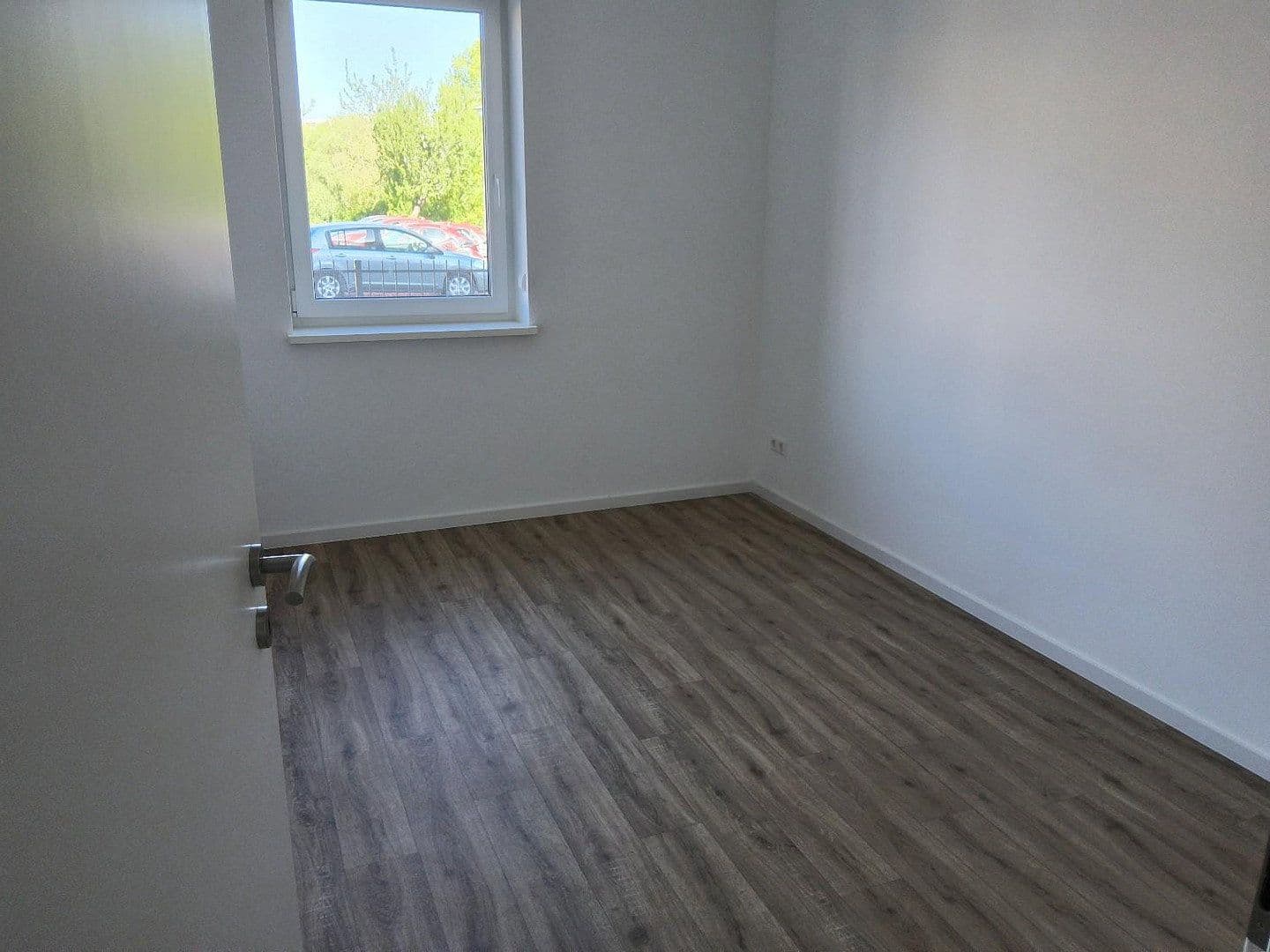 Prenájom bytu 3-izbový 87 m², Berlin, Berlín Prenájom bytu 3-izbový 87 m², Berlin, Berlín