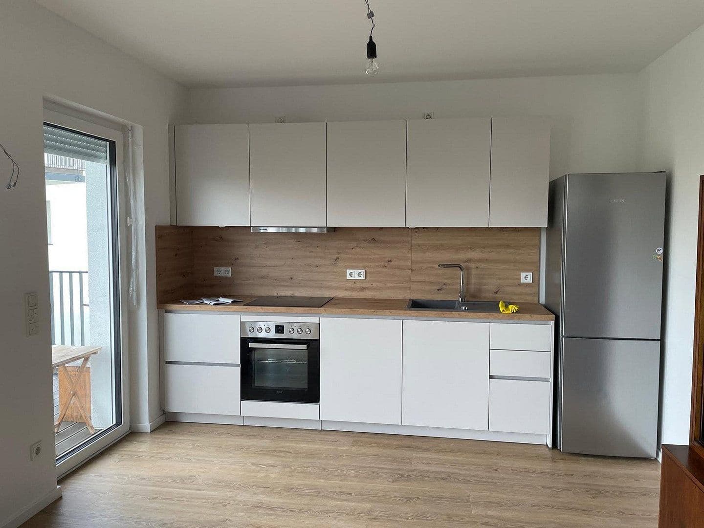 Prenájom bytu 3-izbový 80 m², Mittenwalde, Brandenbursko Prenájom bytu 3-izbový 80 m², Mittenwalde, Brandenbursko