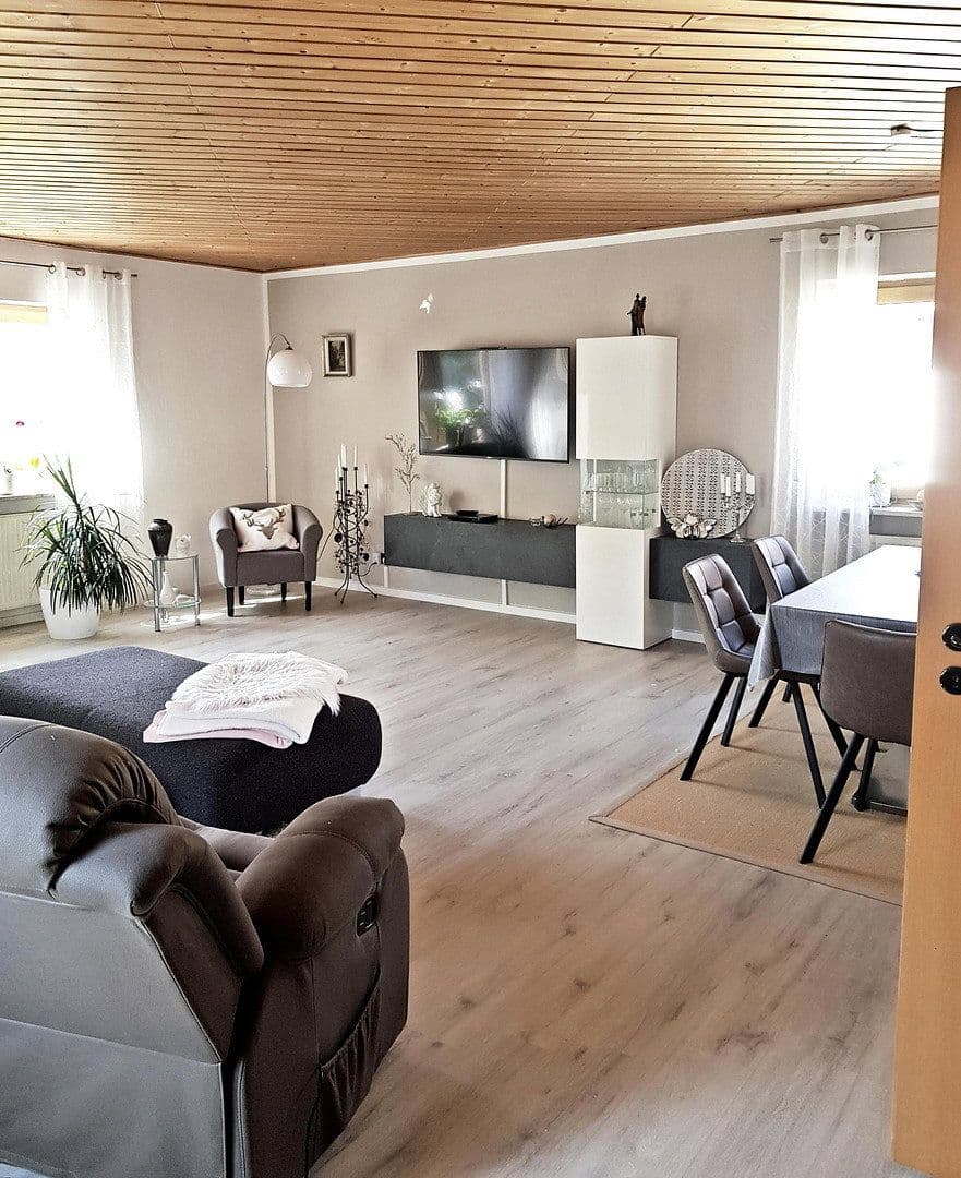 Predaj bytu 4-izbový 171 m², Henfenfeld, Bavorsko Predaj bytu 4-izbový 171 m², Henfenfeld, Bavorsko