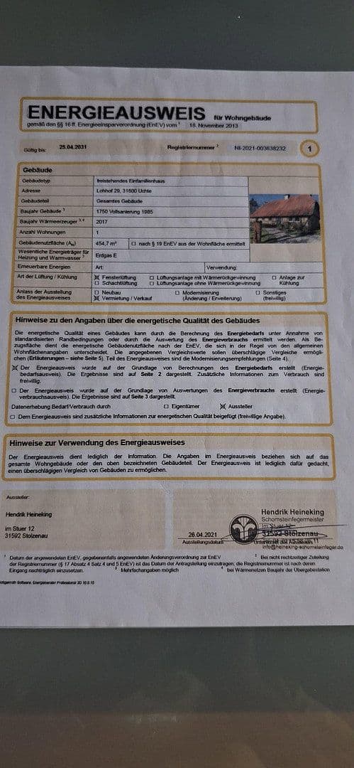Predaj domu 250 m², pozemok 2.104 m², Uchte, Dolné Sasko Predaj domu 250 m², pozemok 2.104 m², Uchte, Dolné Sasko