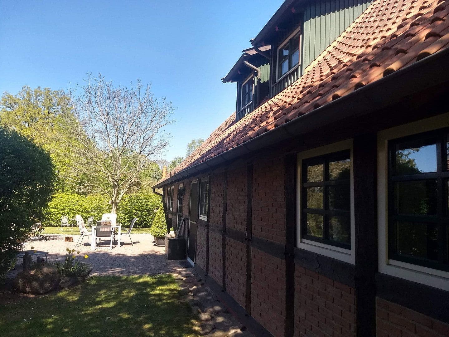 Predaj domu 250 m², pozemek 2.104 m², Uchte, Dolné Sasko Predaj domu 250 m², pozemek 2.104 m², Uchte, Dolné Sasko