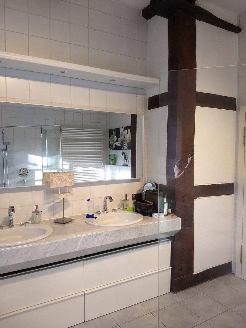 Predaj domu 250 m², pozemek 2.104 m², Uchte, Dolné Sasko Predaj domu 250 m², pozemek 2.104 m², Uchte, Dolné Sasko
