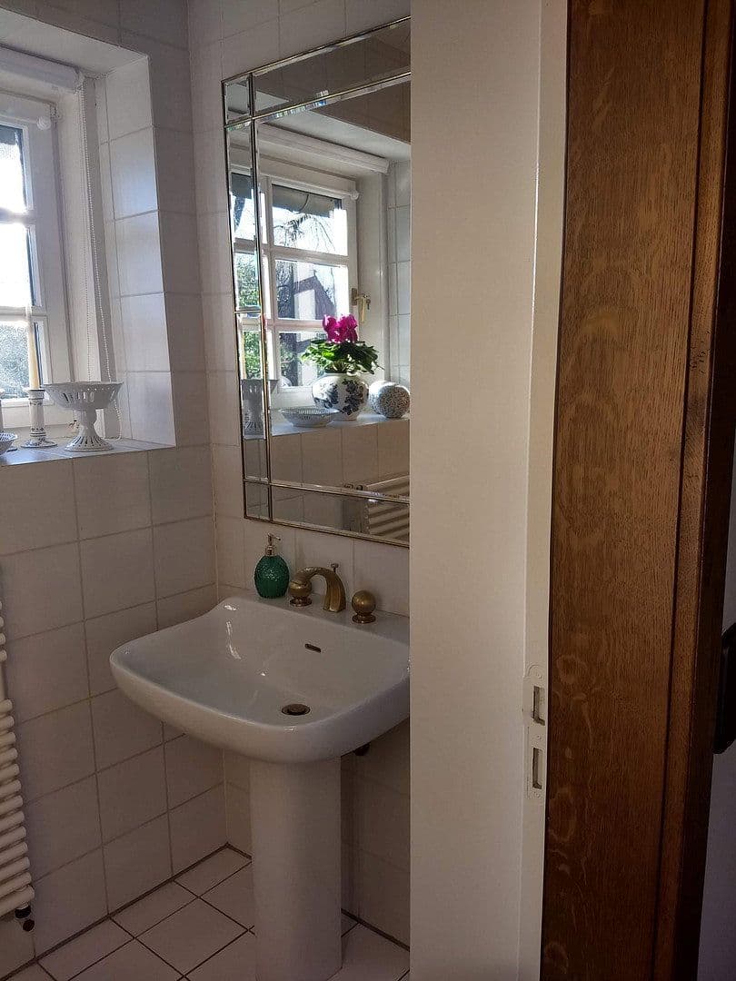 Predaj domu 250 m², pozemek 2.104 m², Uchte, Dolné Sasko Predaj domu 250 m², pozemek 2.104 m², Uchte, Dolné Sasko