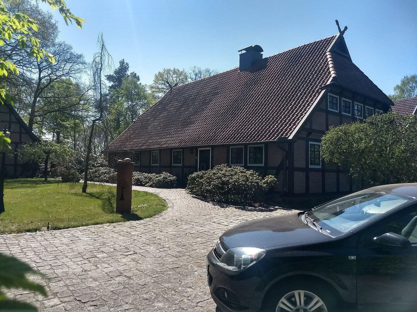 Predaj domu 250 m², pozemek 2.104 m², Uchte, Dolné Sasko Predaj domu 250 m², pozemek 2.104 m², Uchte, Dolné Sasko