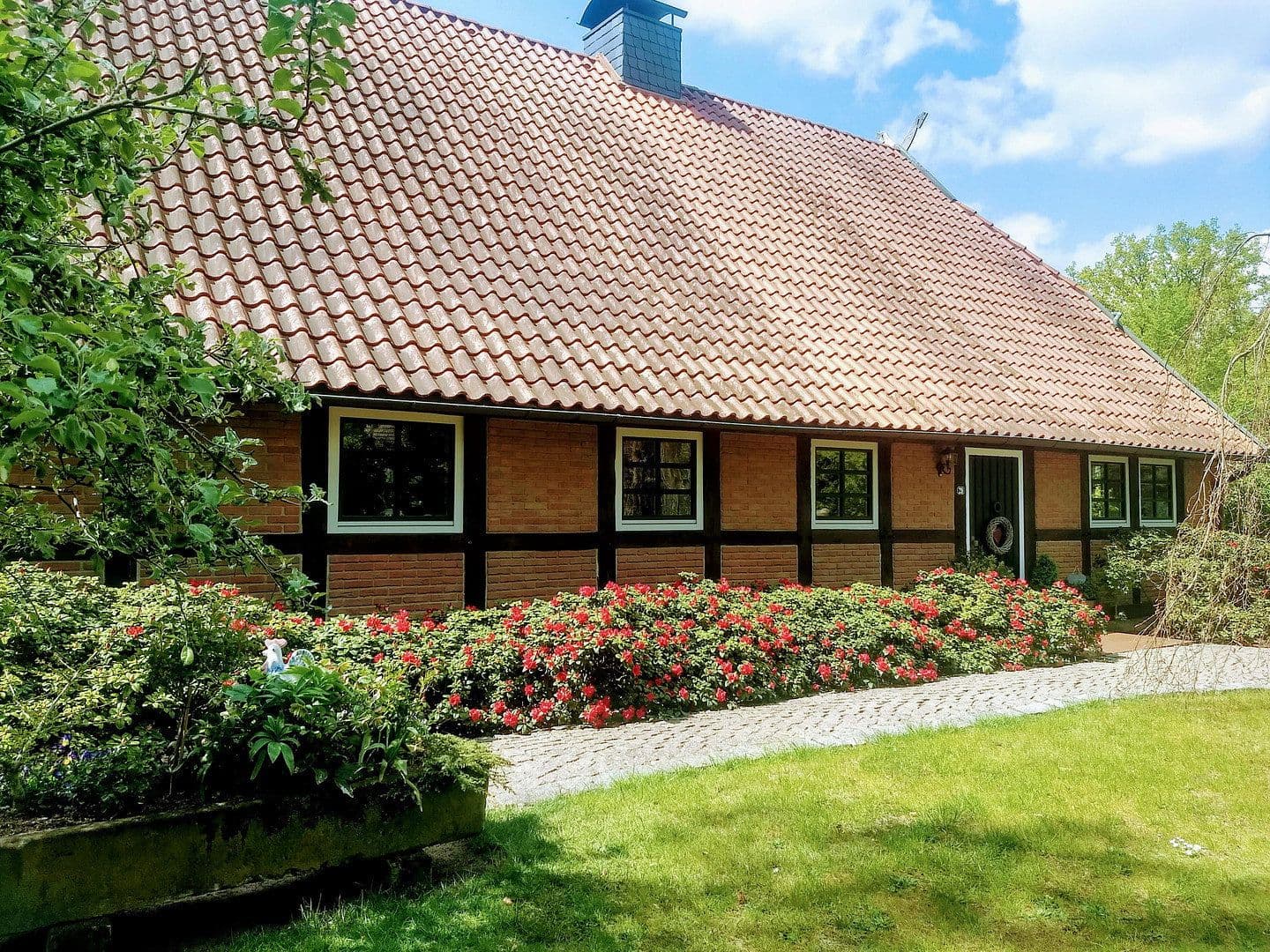 Predaj domu 250 m², pozemek 2.104 m², Uchte, Dolné Sasko Predaj domu 250 m², pozemek 2.104 m², Uchte, Dolné Sasko