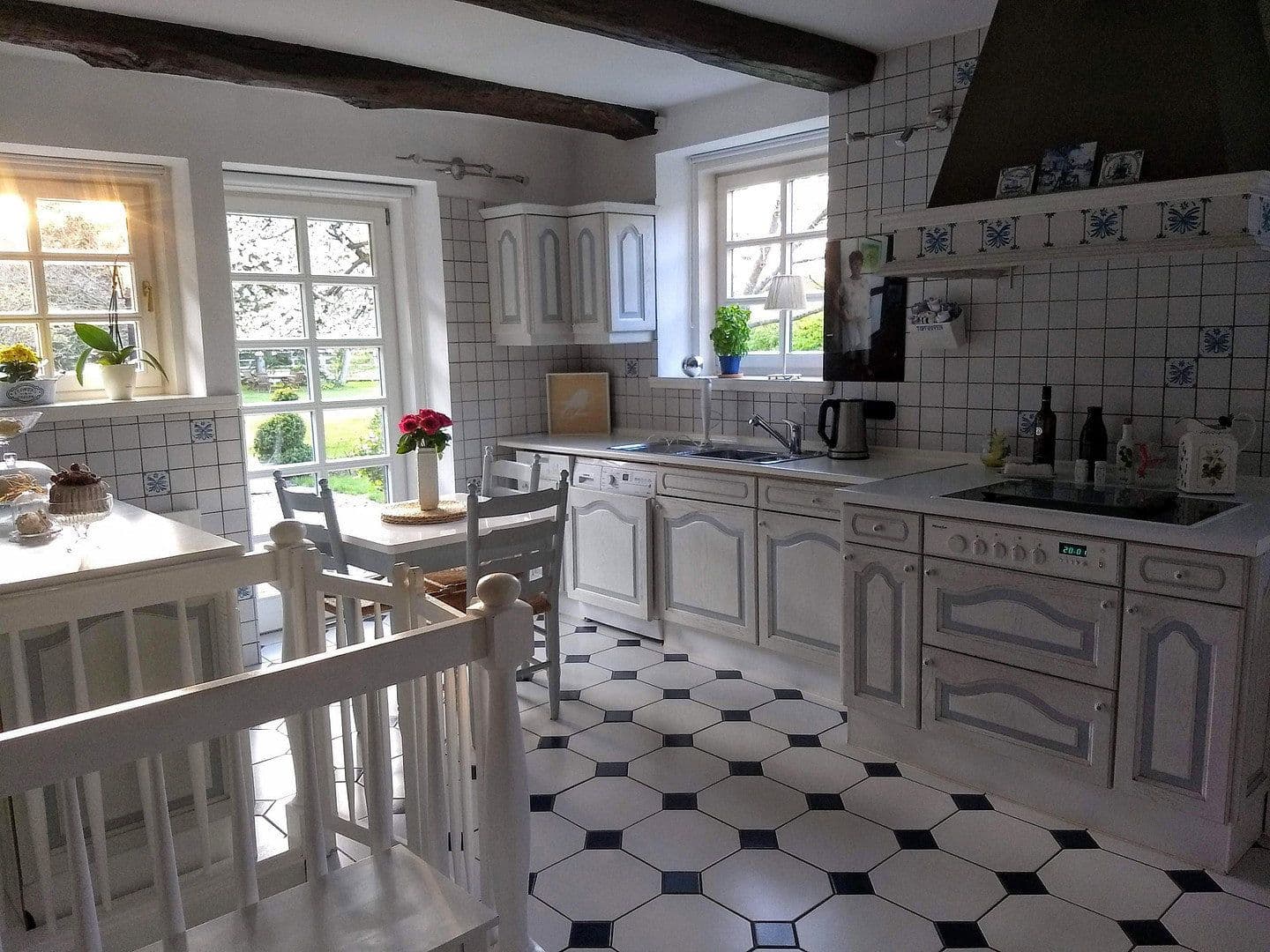 Predaj domu 250 m², pozemek 2.104 m², Uchte, Dolné Sasko Predaj domu 250 m², pozemek 2.104 m², Uchte, Dolné Sasko