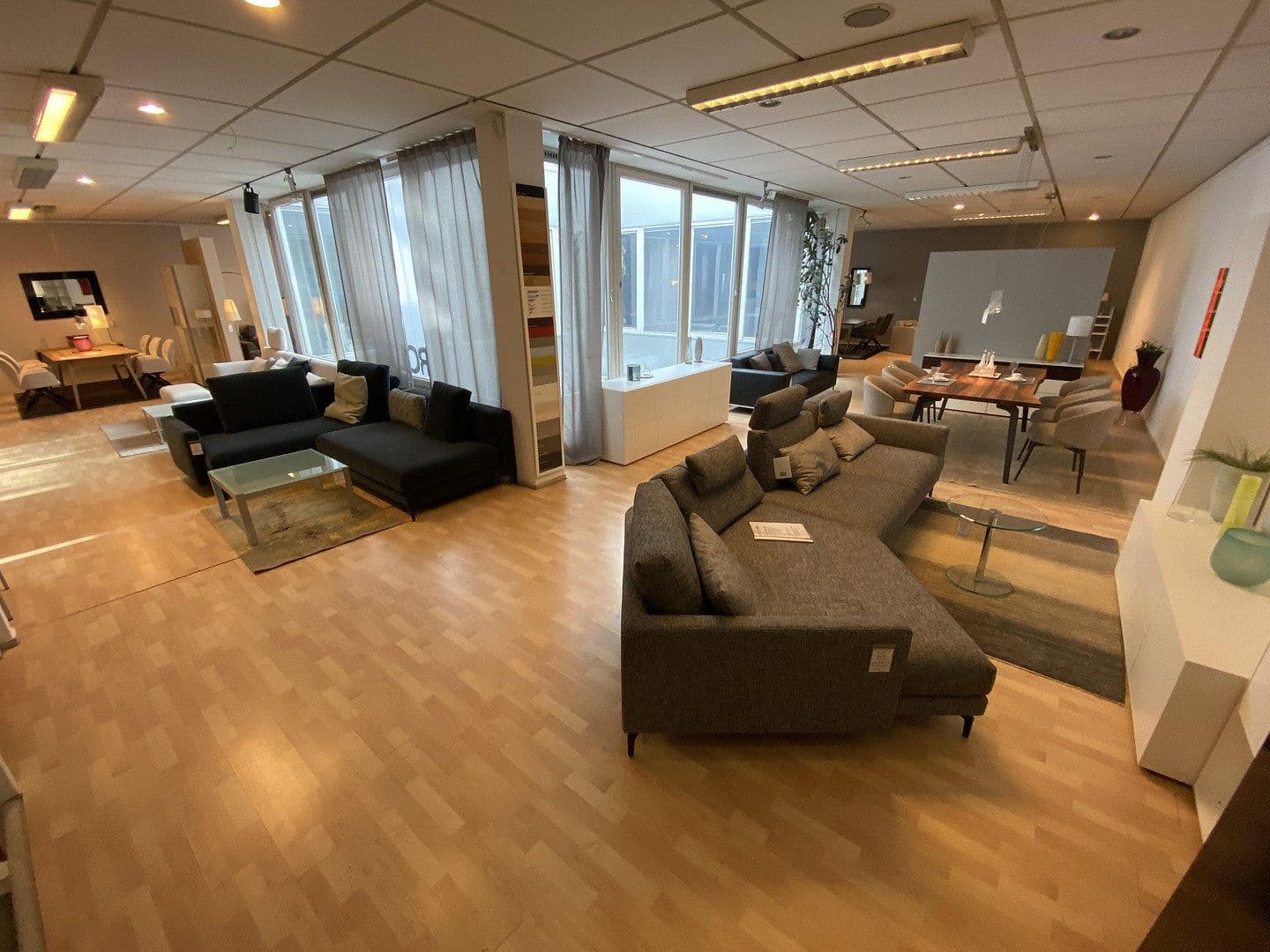 Predaj nebytového priestoru 686 m², Geislinger Str.4 + Gartenstraße 25, Göppingen, Bádensko-Wurttembersko Predaj nebytového priestoru 686 m², Geislinger Str.4 + Gartenstraße 25, Göppingen, Bádensko-Wurttembersko