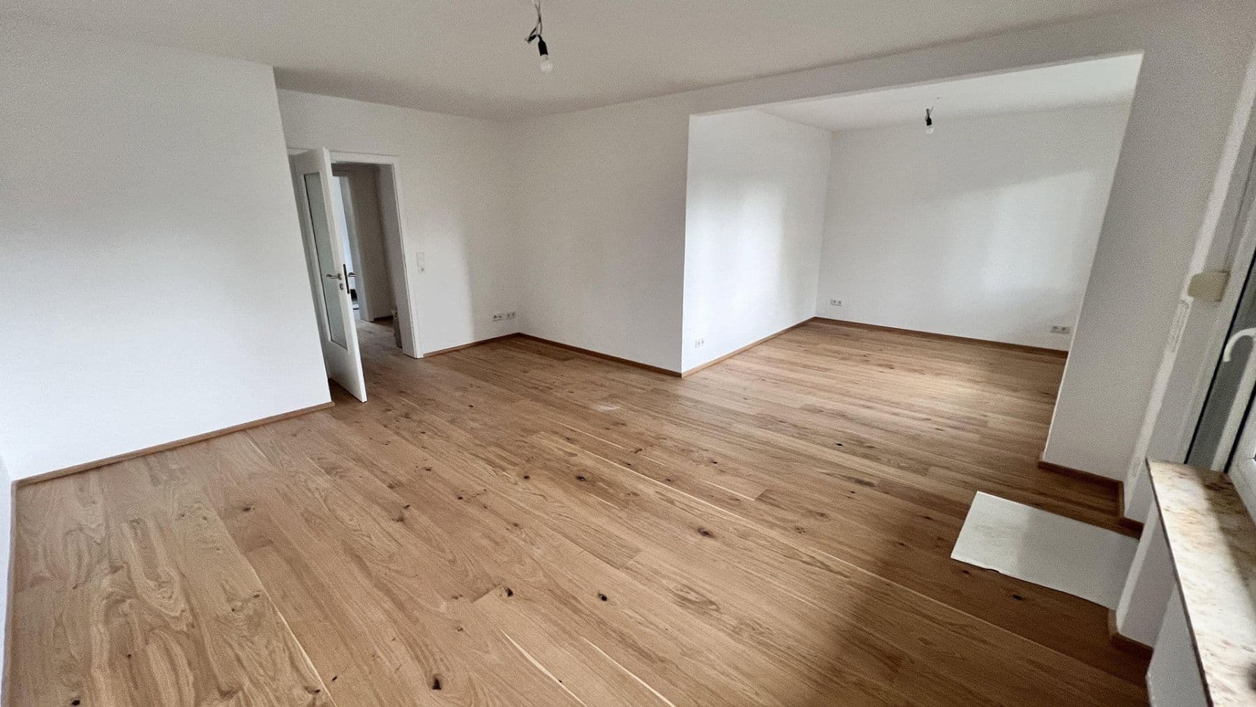 Prenájom bytu 3-izbový 83 m², Niederdonker Str. 9, Düsseldorf, Severné Porýnie - Westfálsko Prenájom bytu 3-izbový 83 m², Niederdonker Str. 9, Düsseldorf, Severné Porýnie - Westfálsko
