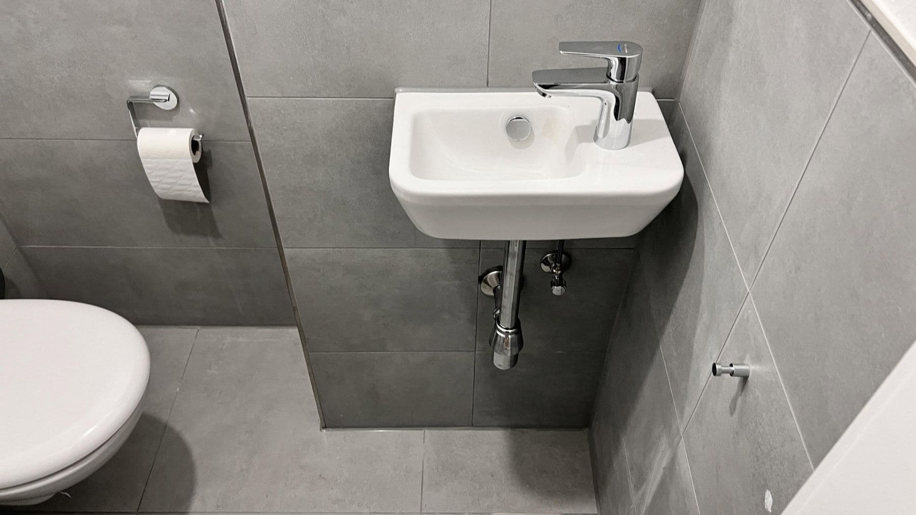 Prenájom bytu 3-izbový 83 m², Niederdonker Str. 9, Düsseldorf, Severné Porýnie - Westfálsko Prenájom bytu 3-izbový 83 m², Niederdonker Str. 9, Düsseldorf, Severné Porýnie - Westfálsko