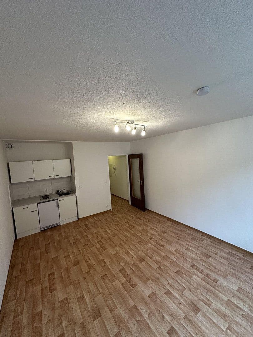 Prenájom bytu 1-izbový 25 m², Nürnberg, Bavorsko Prenájom bytu 1-izbový 25 m², Nürnberg, Bavorsko