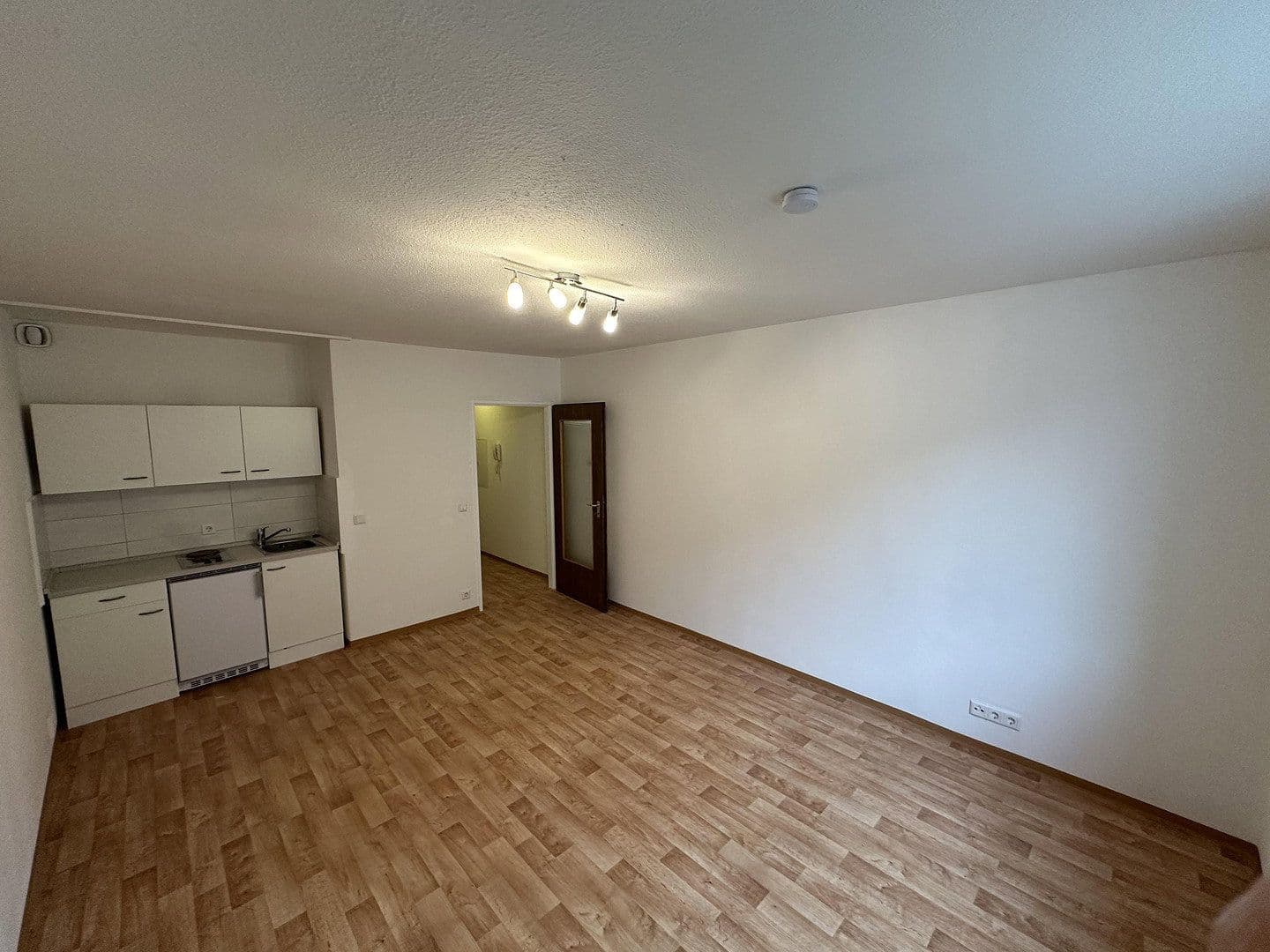 Prenájom bytu 1-izbový 25 m², Nürnberg, Bavorsko Prenájom bytu 1-izbový 25 m², Nürnberg, Bavorsko