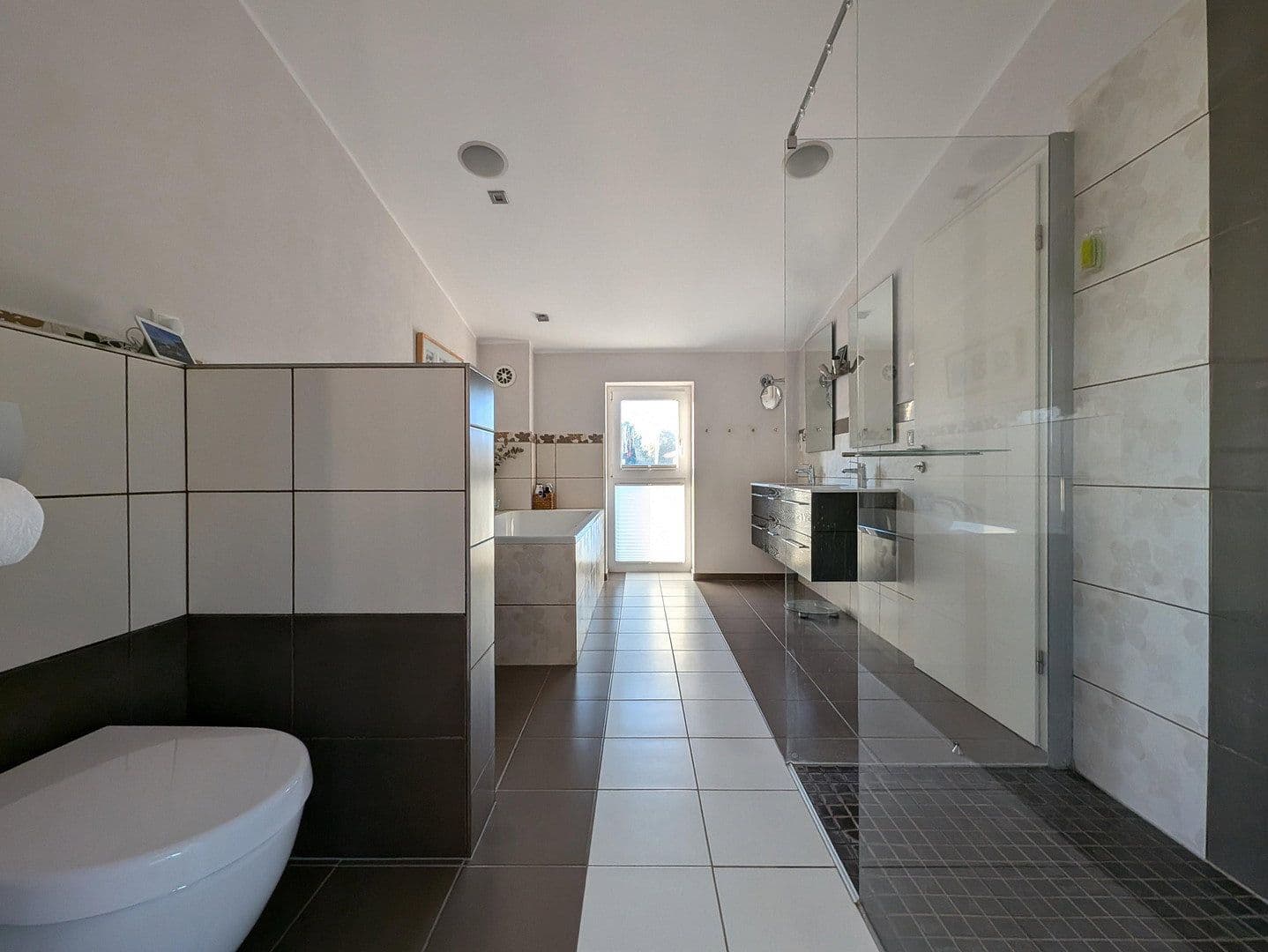 Predaj domu 180 m², pozemek 1.474 m², Pantelitz, Meklenbursko-Predpomoransko Predaj domu 180 m², pozemek 1.474 m², Pantelitz, Meklenbursko-Predpomoransko