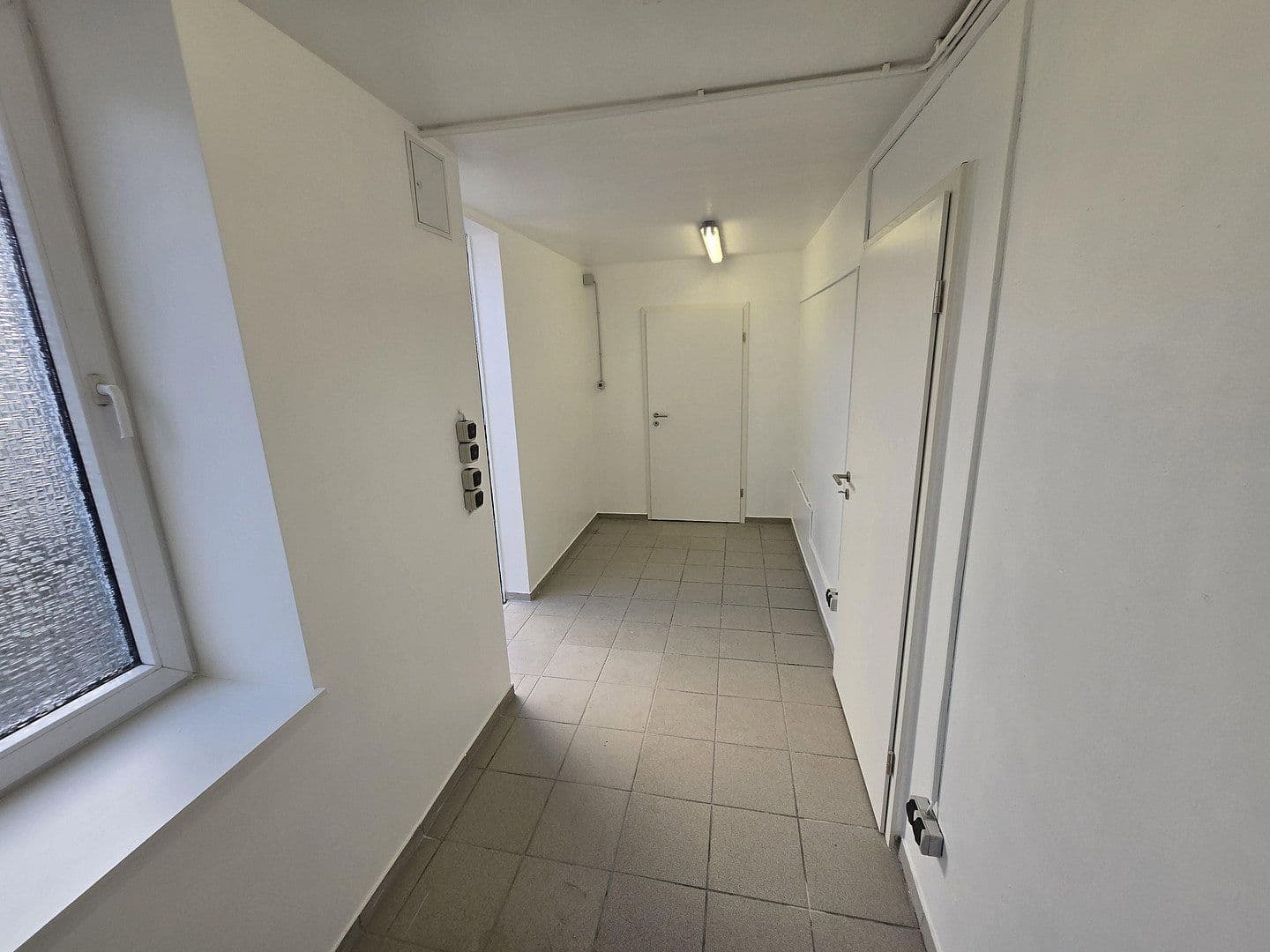Prenájom nebytového priestoru 80 m², Rheydter Str. 144, Mönchengladbach, Severné Porýnie - Westfálsko Prenájom nebytového priestoru 80 m², Rheydter Str. 144, Mönchengladbach, Severné Porýnie - Westfálsko