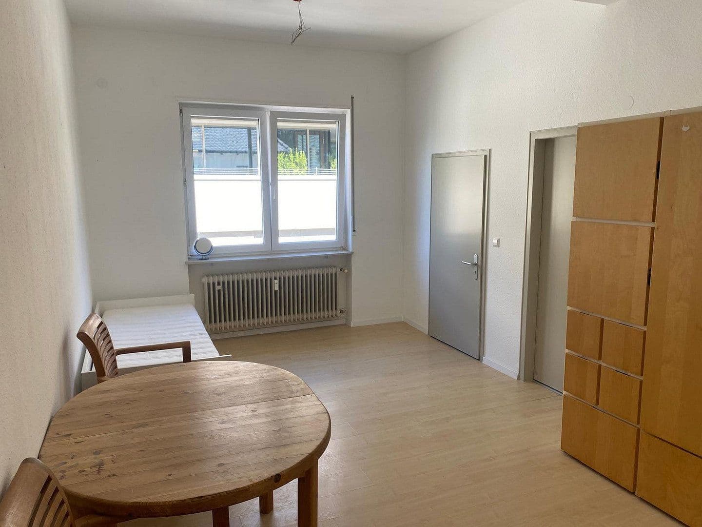 Prenájom bytu 1-izbový 40 m², Hünerbergweg 9a, Lörrach, Bádensko-Wurttembersko Prenájom bytu 1-izbový 40 m², Hünerbergweg 9a, Lörrach, Bádensko-Wurttembersko