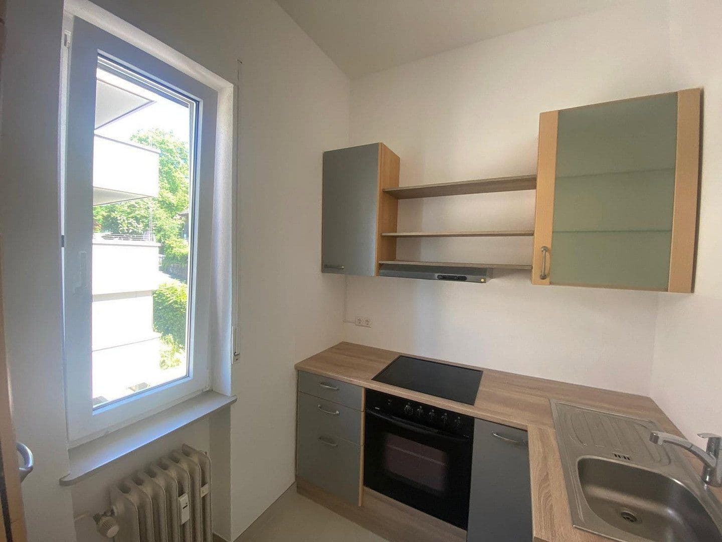 Prenájom bytu 1-izbový 40 m², Hünerbergweg 9a, Lörrach, Bádensko-Wurttembersko Prenájom bytu 1-izbový 40 m², Hünerbergweg 9a, Lörrach, Bádensko-Wurttembersko