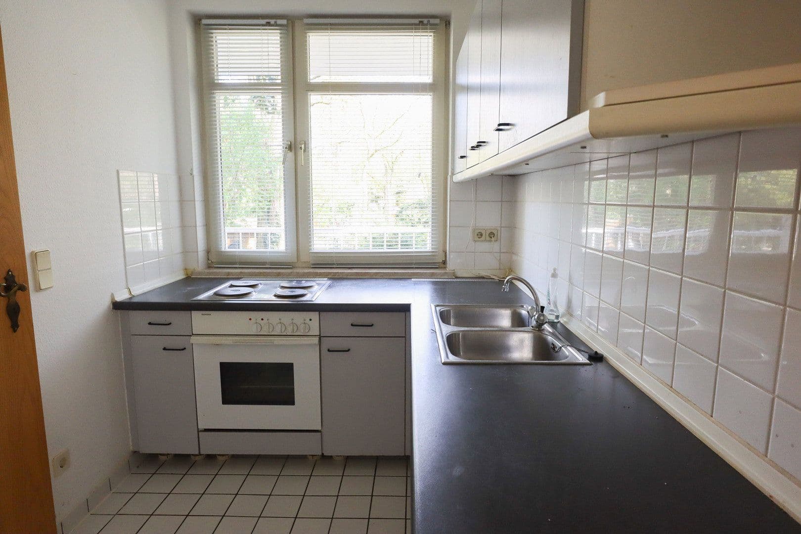 Predaj bytu 2-izbový 69 m², Ostpreussendamm 47a, Berlin, Berlín Predaj bytu 2-izbový 69 m², Ostpreussendamm 47a, Berlin, Berlín