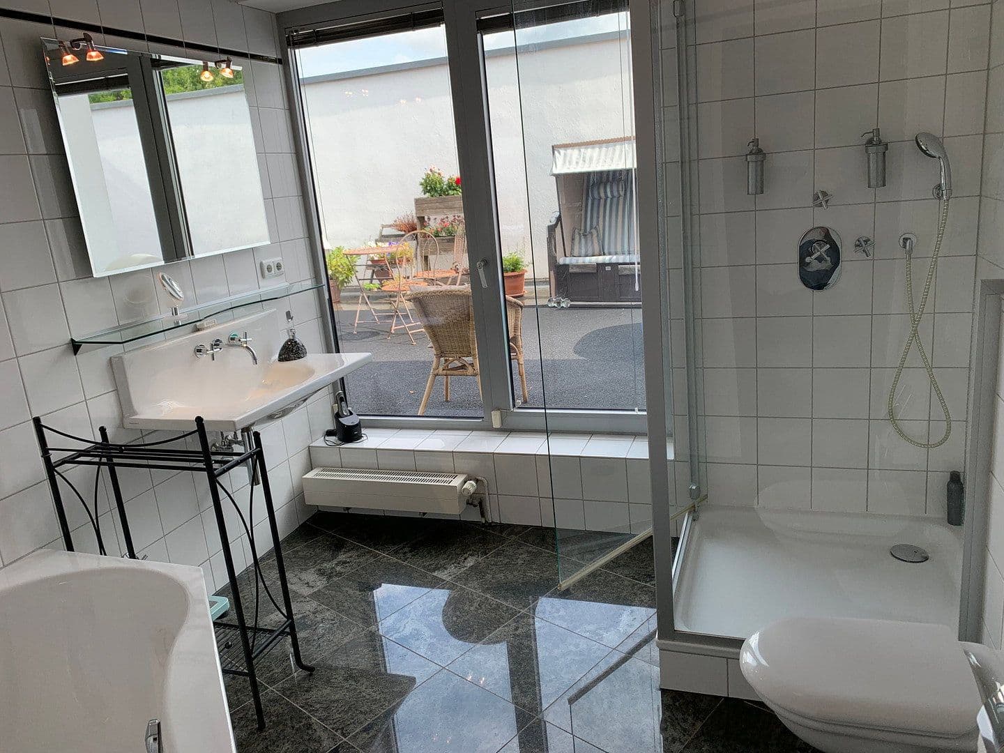 Predaj bytu 3-izbový 207 m², Hamburg, Hamburg Predaj bytu 3-izbový 207 m², Hamburg, Hamburg