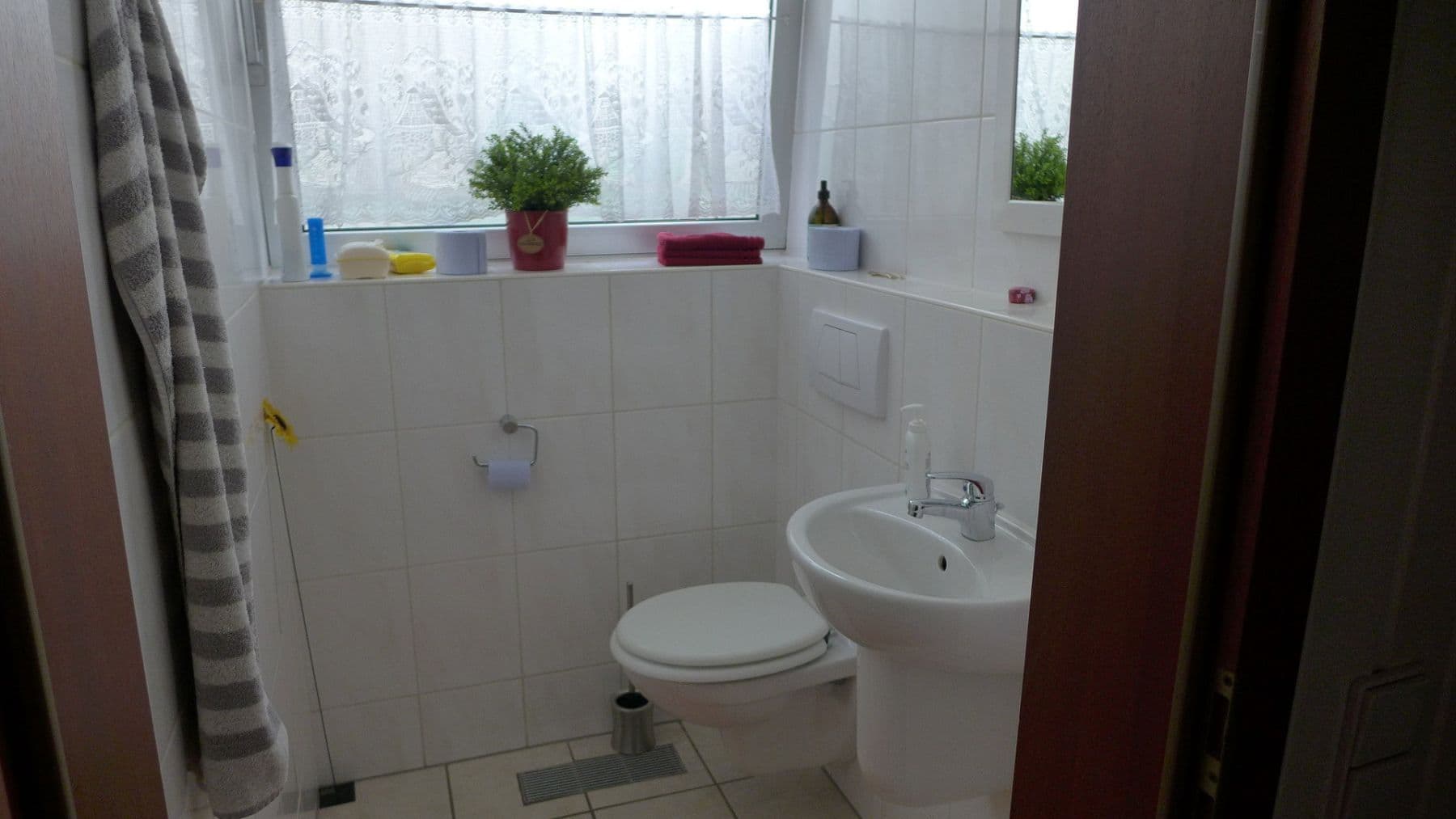 Predaj domu 224 m², pozemek 1.166 m², Winden, Porýnie-Falcko Predaj domu 224 m², pozemek 1.166 m², Winden, Porýnie-Falcko