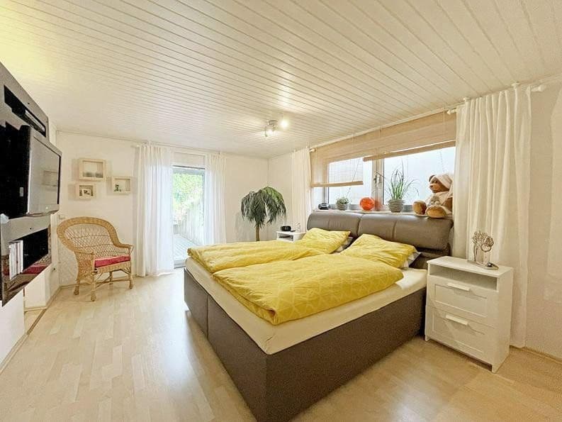 Predaj domu 224 m², pozemek 1.166 m², Winden, Porýnie-Falcko Predaj domu 224 m², pozemek 1.166 m², Winden, Porýnie-Falcko