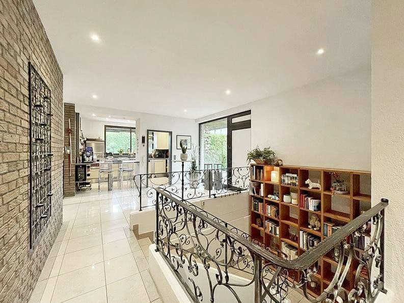Predaj domu 224 m², pozemek 1.166 m², Winden, Porýnie-Falcko Predaj domu 224 m², pozemek 1.166 m², Winden, Porýnie-Falcko