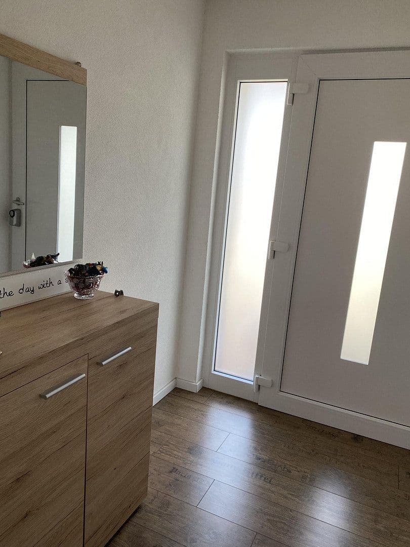 Predaj domu 100 m², pozemek 2.021 m², Gadebusch, Meklenbursko-Predpomoransko Predaj domu 100 m², pozemek 2.021 m², Gadebusch, Meklenbursko-Predpomoransko