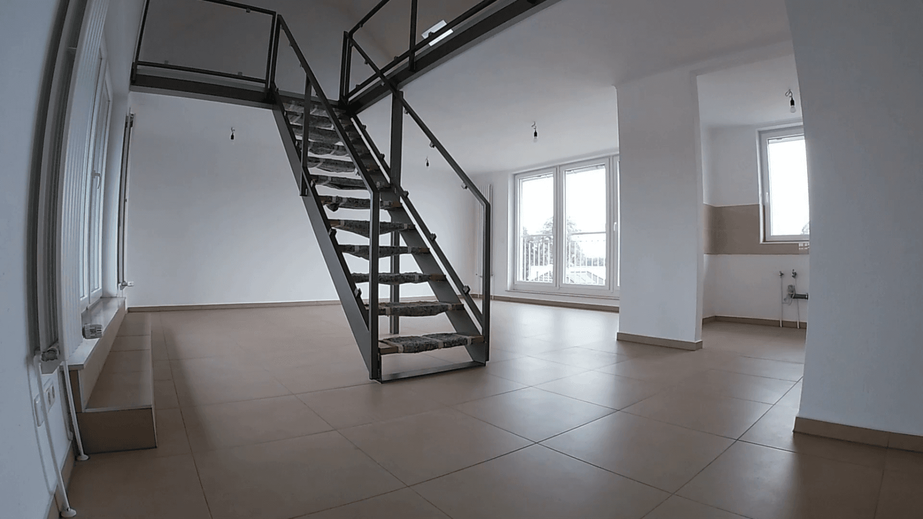 Prenájom bytu 1-izbový 85 m², Eisenbahnstraße 38, Werder (Havel), Brandenbursko Prenájom bytu 1-izbový 85 m², Eisenbahnstraße 38, Werder (Havel), Brandenbursko