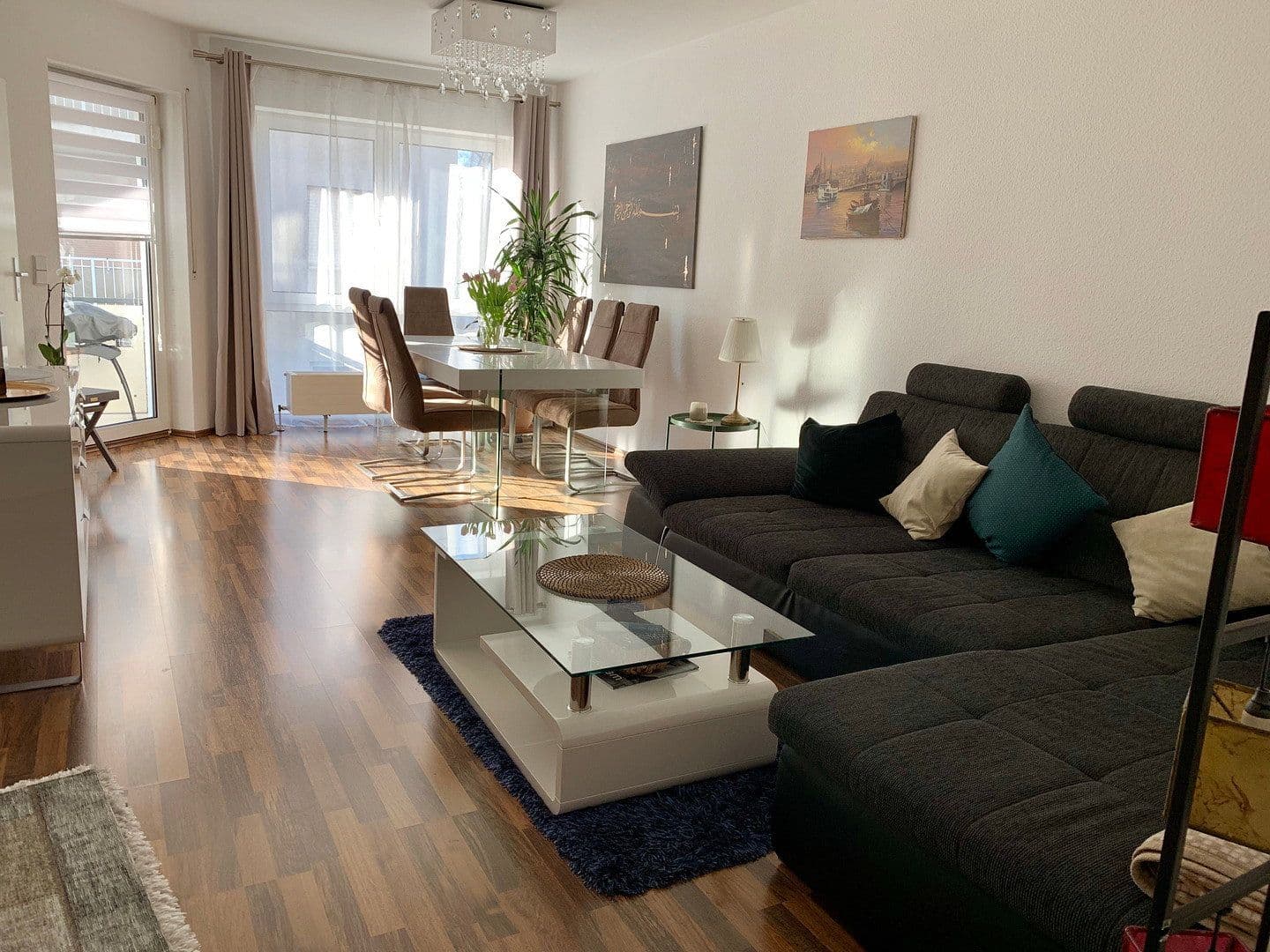 Prenájom bytu 3-izbový 80 m², Ferdinand Scholling Ring 8, Frankfurt, Hesensko Prenájom bytu 3-izbový 80 m², Ferdinand Scholling Ring 8, Frankfurt, Hesensko