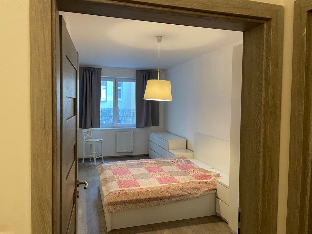 Prenájom bytu 2-izbový 52 m², Drahobejlova, Praha, Praha Prenájom bytu 2-izbový 52 m², Drahobejlova, Praha, Praha