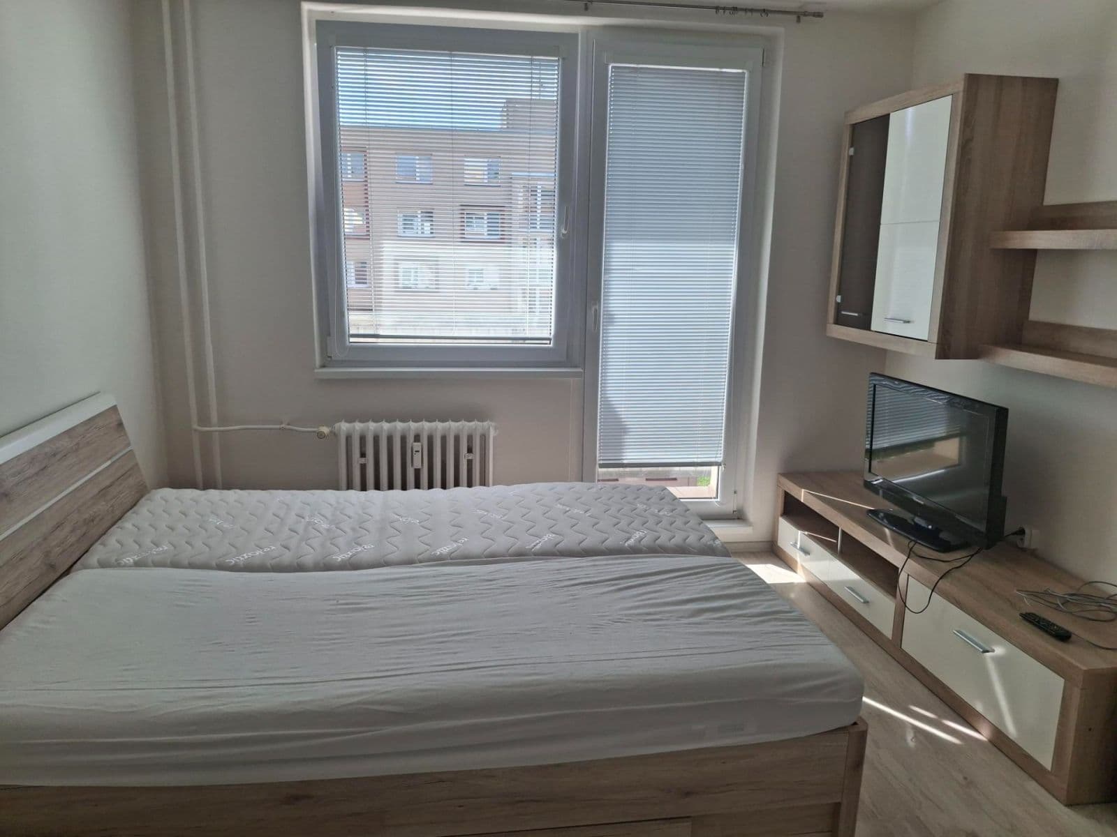 Prenájom bytu 1-izbový 35 m², Hraniční, Olomouc, Olomoucký kraj Prenájom bytu 1-izbový 35 m², Hraniční, Olomouc, Olomoucký kraj