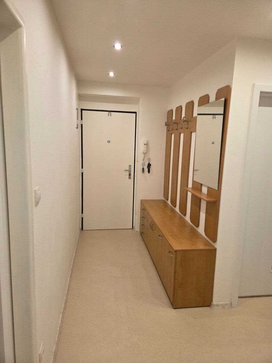 Prenájom bytu 2-izbový 54 m², Husova, Strakonice, Jihočeský kraj Prenájom bytu 2-izbový 54 m², Husova, Strakonice, Jihočeský kraj