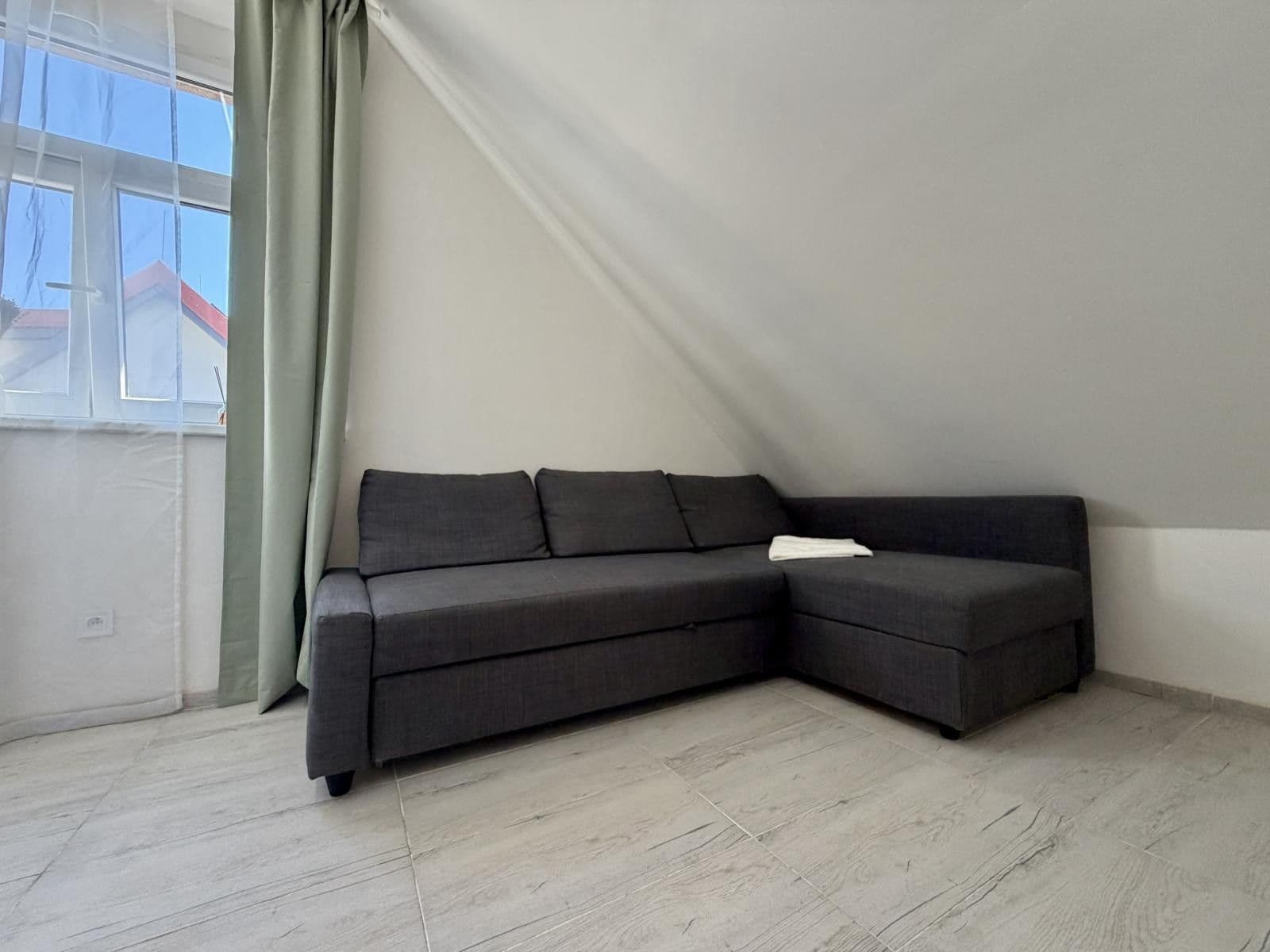 Prenájom bytu 2-izbový 35 m², Na Jarově, Praha, Praha Prenájom bytu 2-izbový 35 m², Na Jarově, Praha, Praha
