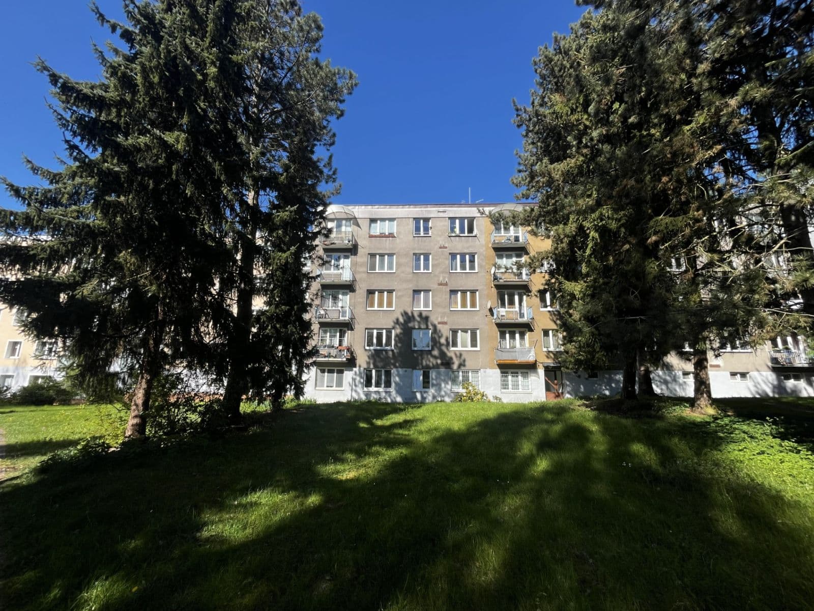 Prenájom bytu 2-izbový 51 m², Bendlova, Česká Lípa, Liberecký kraj Prenájom bytu 2-izbový 51 m², Bendlova, Česká Lípa, Liberecký kraj