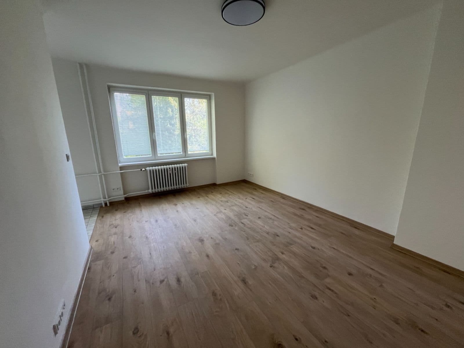 Prenájom bytu 2-izbový 51 m², Bendlova, Česká Lípa, Liberecký kraj Prenájom bytu 2-izbový 51 m², Bendlova, Česká Lípa, Liberecký kraj