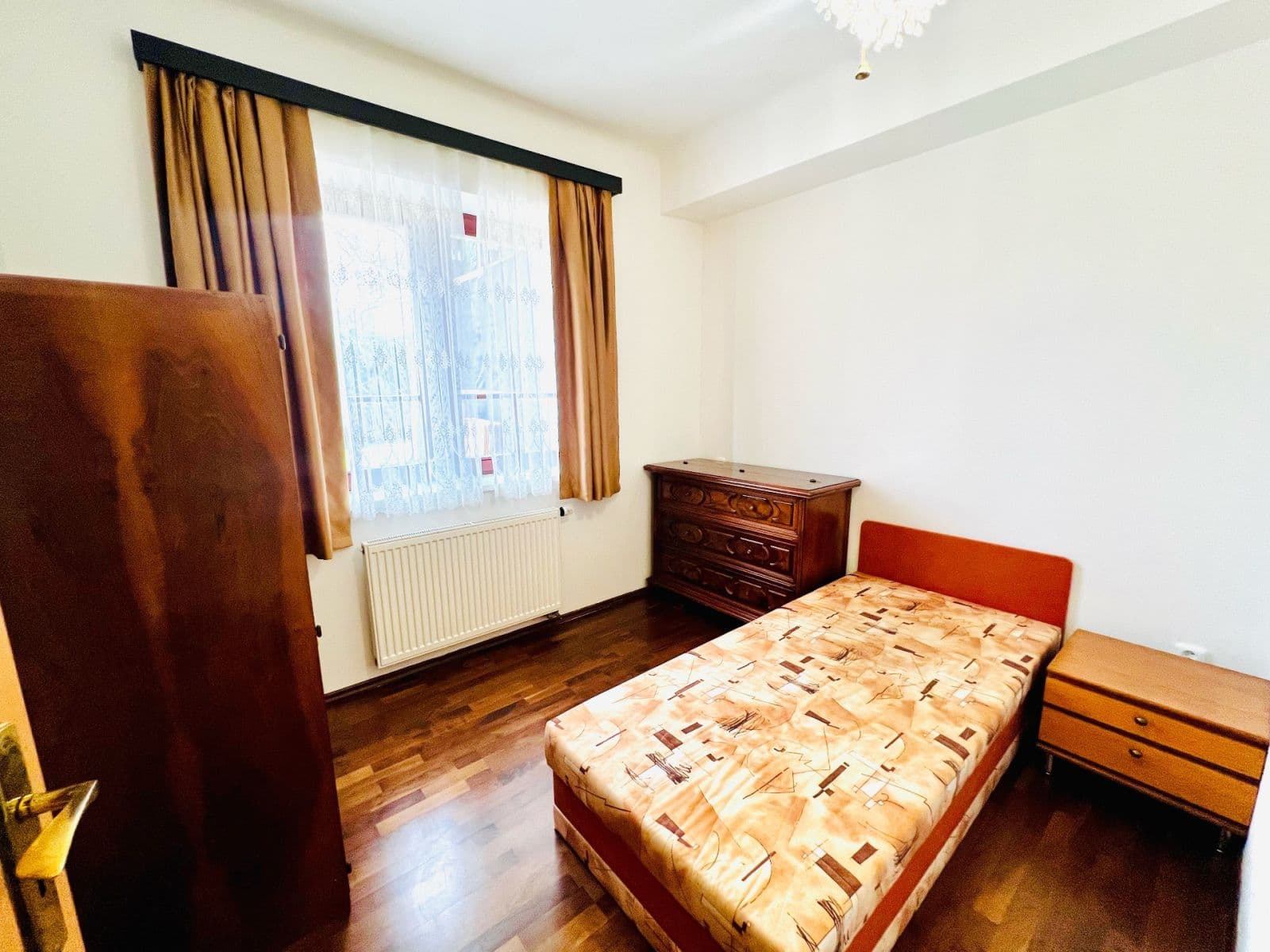 Prenájom bytu 3-izbový 85 m², Za Humny, Praha, Praha Prenájom bytu 3-izbový 85 m², Za Humny, Praha, Praha