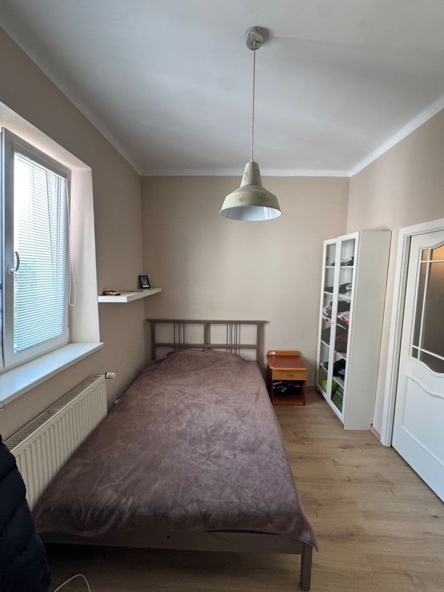 Prenájom bytu 3-izbový 80 m², Pivovarnická, Praha, Praha Prenájom bytu 3-izbový 80 m², Pivovarnická, Praha, Praha