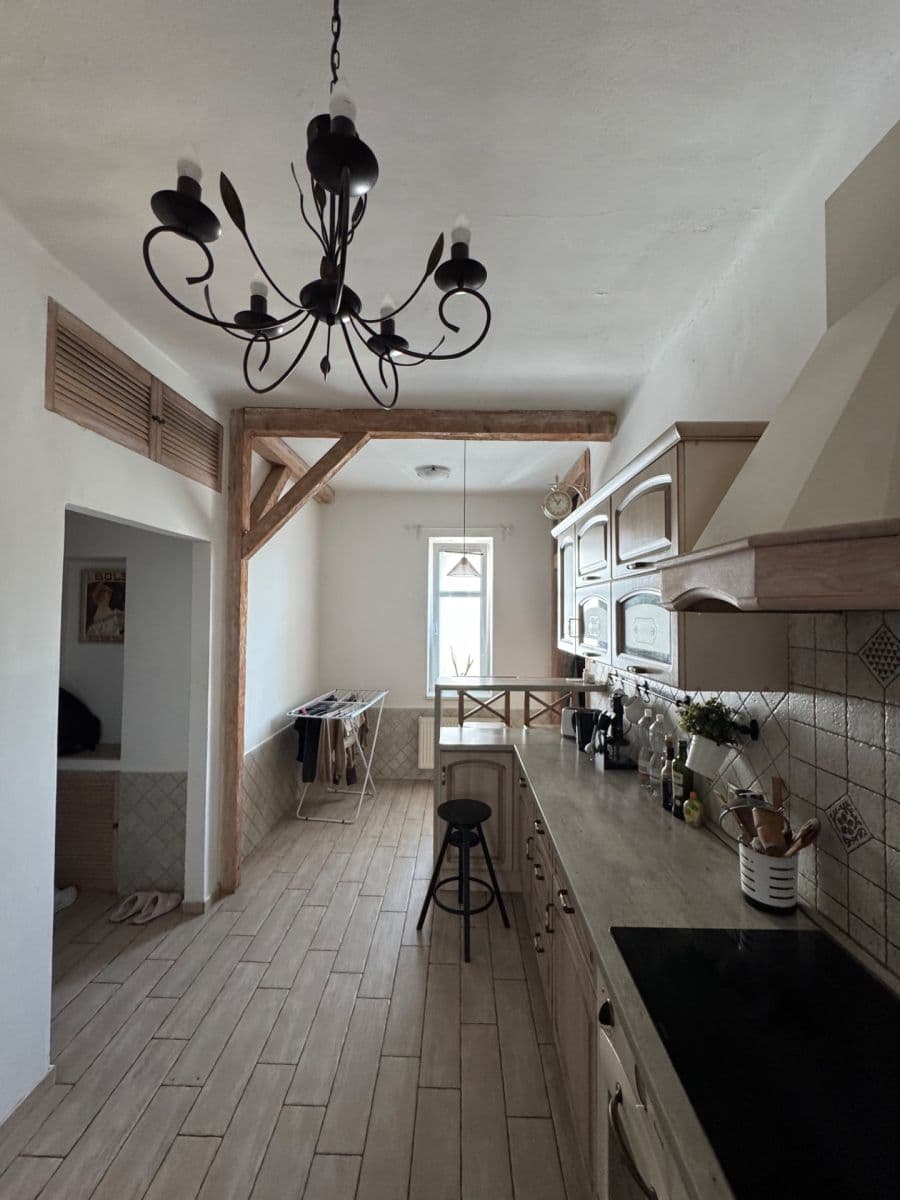 Prenájom bytu 3-izbový 80 m², Pivovarnická, Praha, Praha Prenájom bytu 3-izbový 80 m², Pivovarnická, Praha, Praha