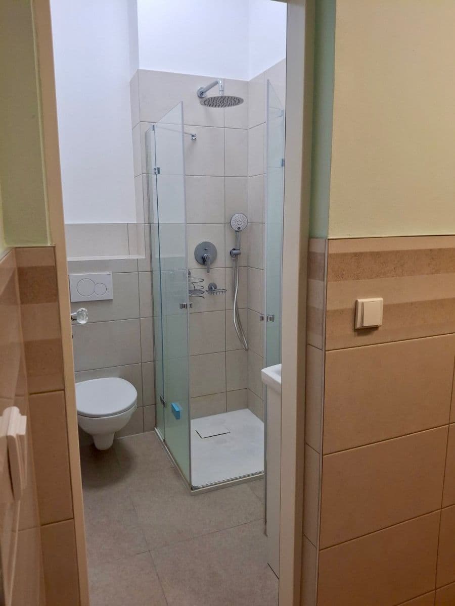 Prenájom bytu 1-izbový 24 m², V Horní Stromce, Praha, Praha Prenájom bytu 1-izbový 24 m², V Horní Stromce, Praha, Praha