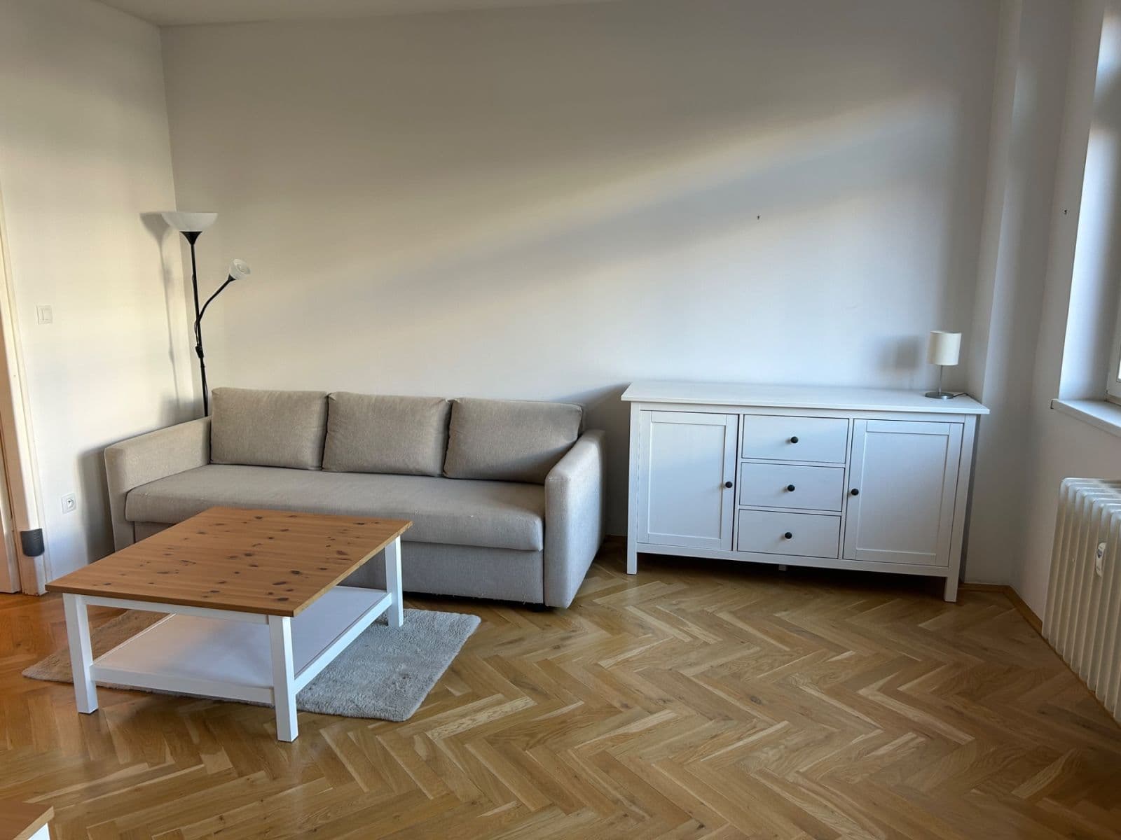 Prenájom bytu 2-izbový 64 m², Stroupežnického, Praha, Praha Prenájom bytu 2-izbový 64 m², Stroupežnického, Praha, Praha