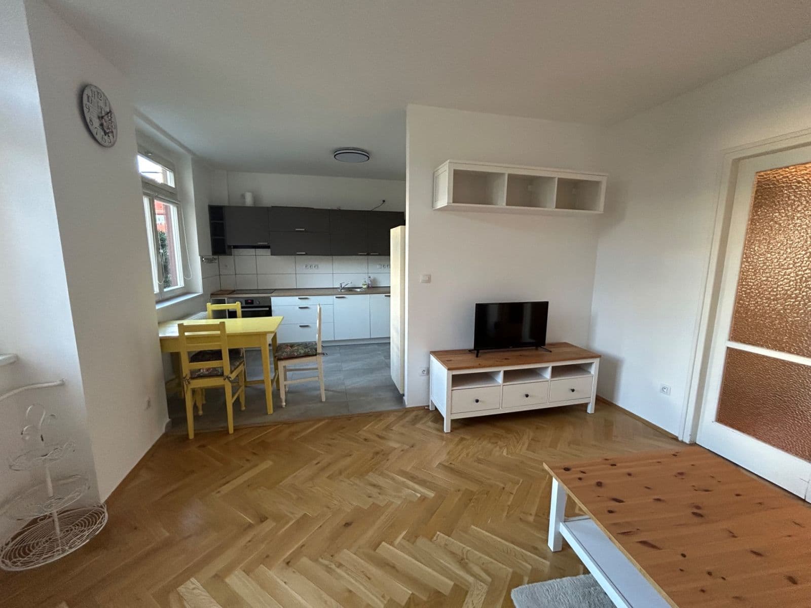 Prenájom bytu 2-izbový 64 m², Stroupežnického, Praha, Praha Prenájom bytu 2-izbový 64 m², Stroupežnického, Praha, Praha