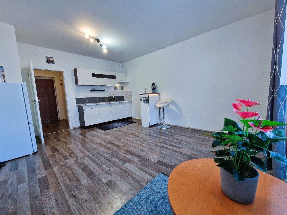 Prenájom bytu 1-izbový 28 m², Václava Trojana, Praha, Praha Prenájom bytu 1-izbový 28 m², Václava Trojana, Praha, Praha