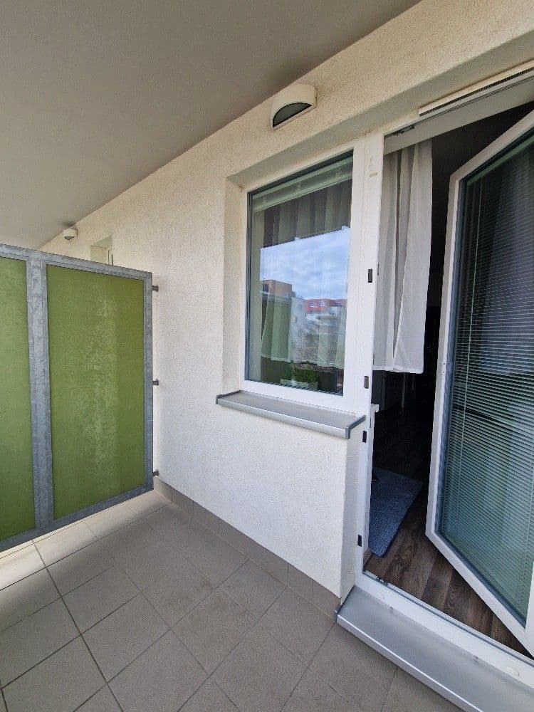 Prenájom bytu 1-izbový 28 m², Václava Trojana, Praha, Praha Prenájom bytu 1-izbový 28 m², Václava Trojana, Praha, Praha