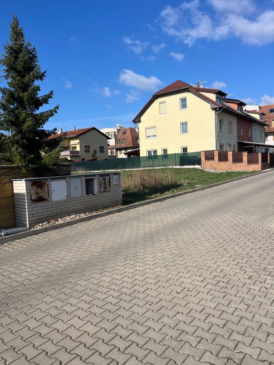 Predaj pozemku 805 m², Oblouková, Rudná, Středočeský kraj Predaj pozemku 805 m², Oblouková, Rudná, Středočeský kraj