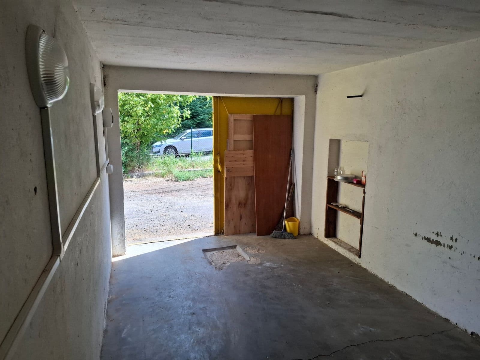 Prenájom garáže 16 m², Matzenauerova, Brno, Jihomoravský kraj Prenájom garáže 16 m², Matzenauerova, Brno, Jihomoravský kraj