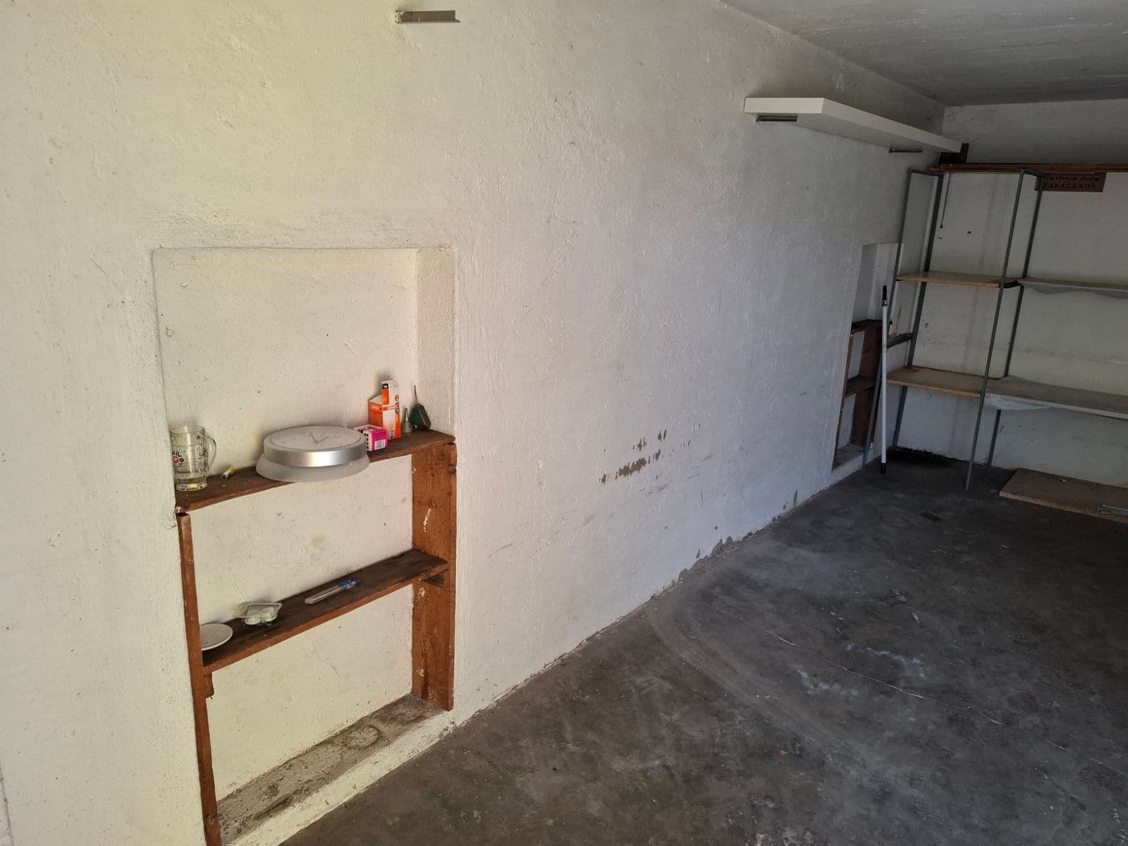 Prenájom garáže 16 m², Matzenauerova, Brno, Jihomoravský kraj Prenájom garáže 16 m², Matzenauerova, Brno, Jihomoravský kraj