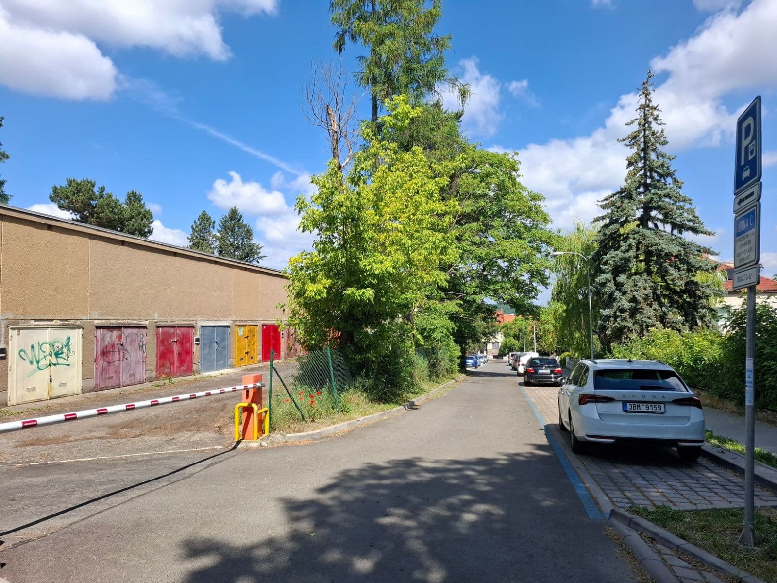 Prenájom garáže 16 m², Matzenauerova, Brno, Jihomoravský kraj Prenájom garáže 16 m², Matzenauerova, Brno, Jihomoravský kraj