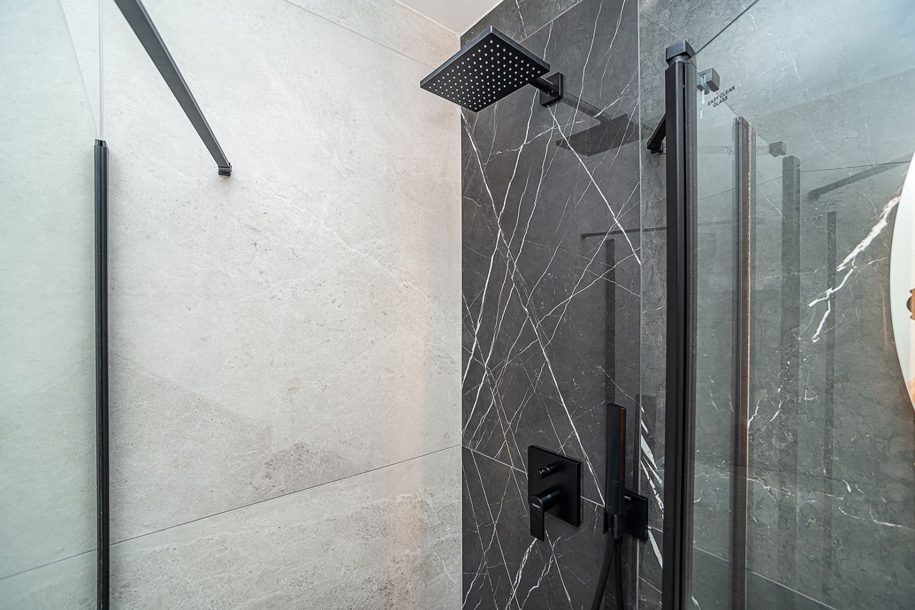 Predaj bytu 1-izbový 35 m², Pobřežní, Praha, Praha Predaj bytu 1-izbový 35 m², Pobřežní, Praha, Praha