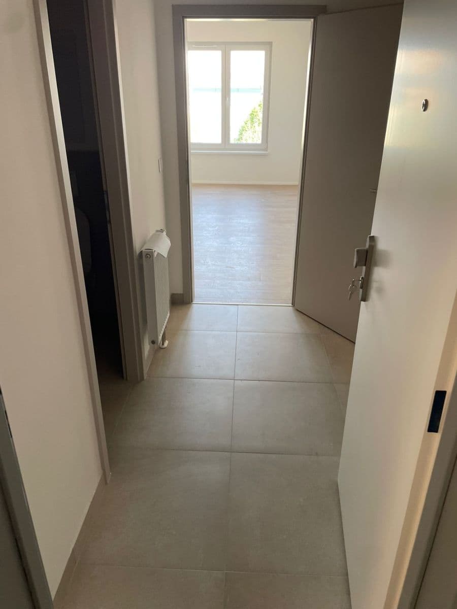 Prenájom bytu 1-izbový 27 m², Za Penzionem, Mohelnice, Olomoucký kraj Prenájom bytu 1-izbový 27 m², Za Penzionem, Mohelnice, Olomoucký kraj