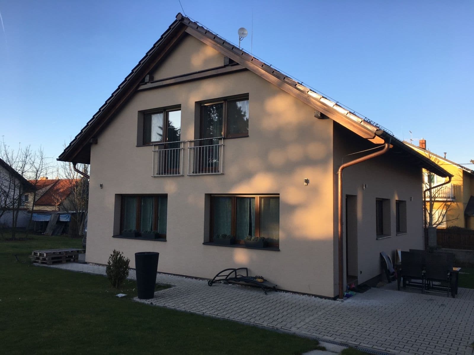 Predaj domu 176 m², pozemek 506 m², V Zátiší, Zdiby, Středočeský kraj Predaj domu 176 m², pozemek 506 m², V Zátiší, Zdiby, Středočeský kraj